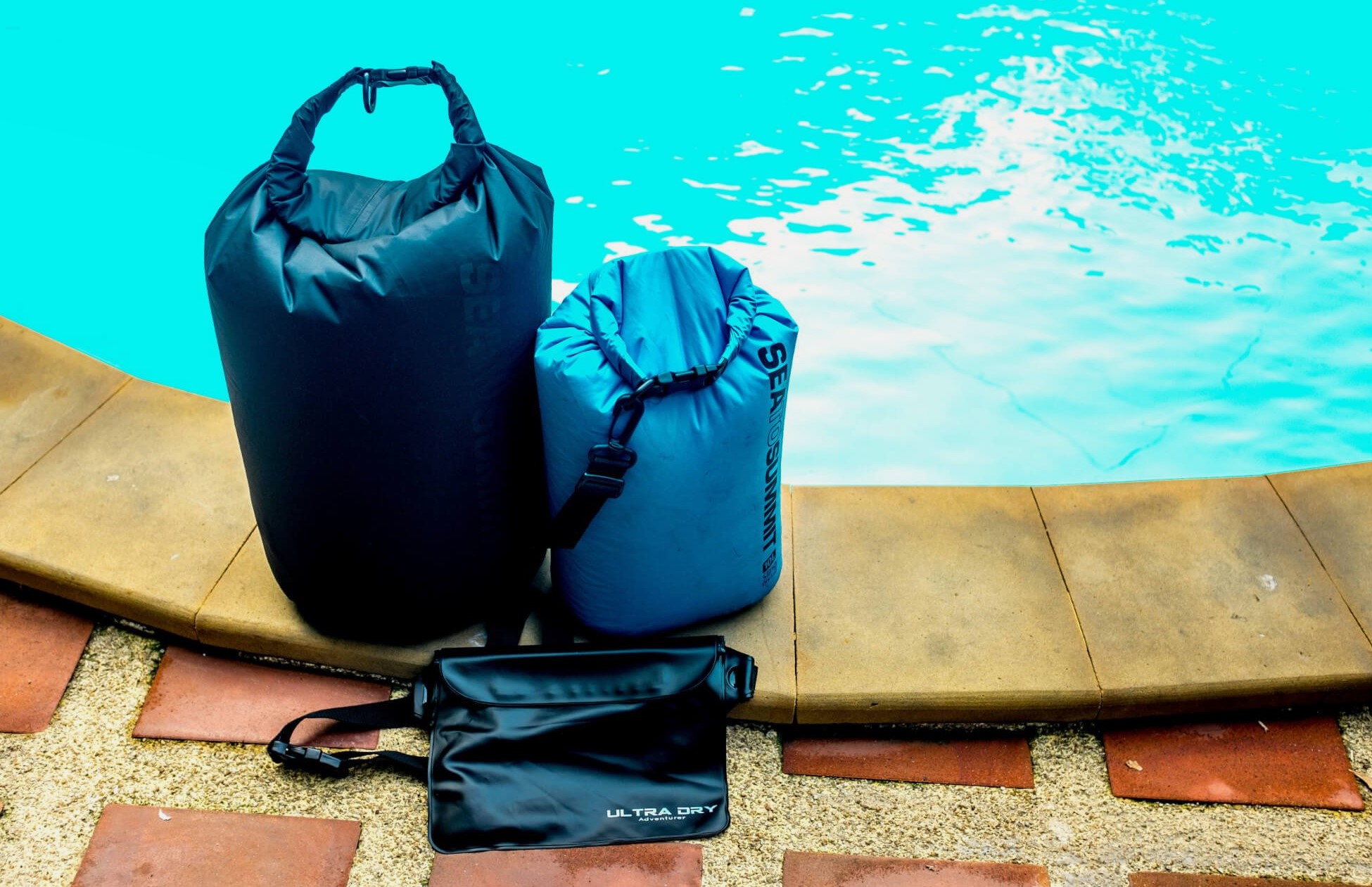 waterproof travel pouch