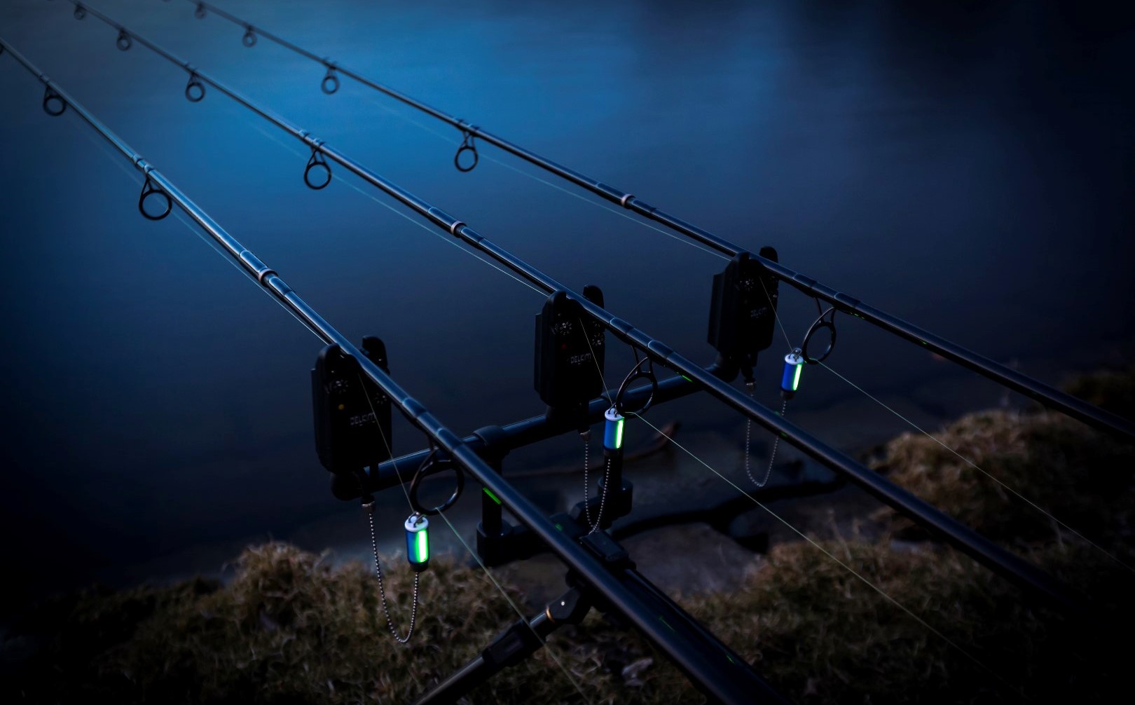 The 13 Best Underwater Fishing Light in 2021 (Reviews & Guide)