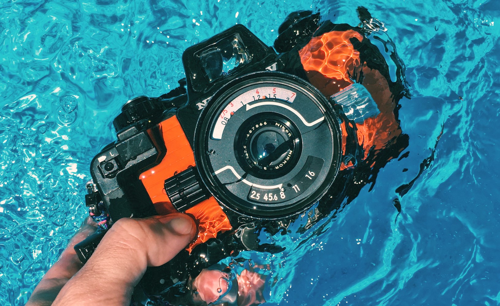 best underwater compact camera for scuba diving | dewoerdt.com