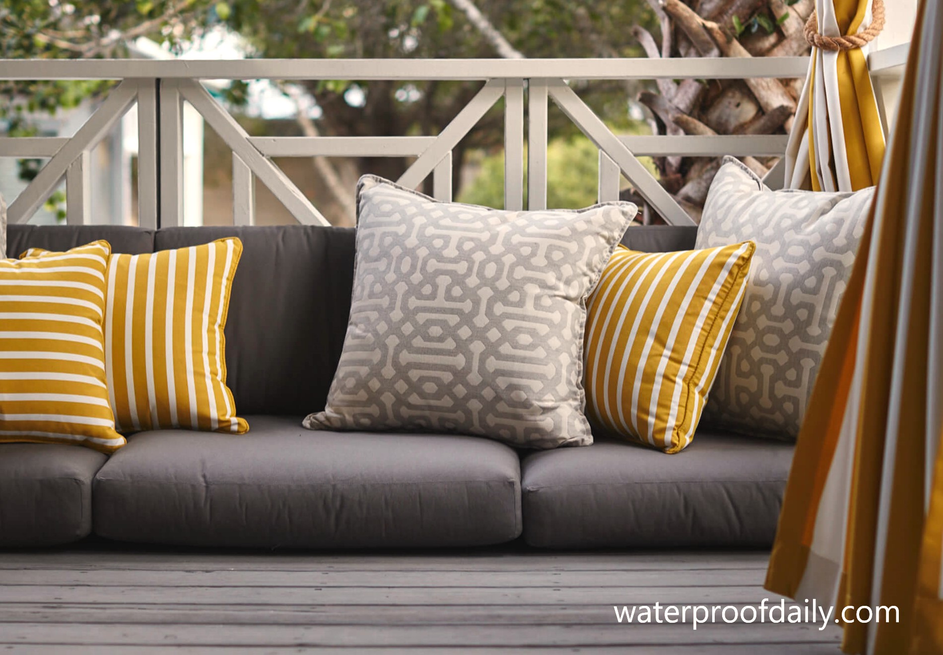 Best Fabric For Outdoor Furniture 